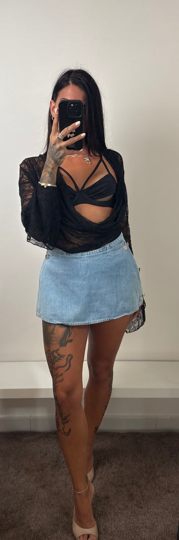 Maglia in pizzo nera