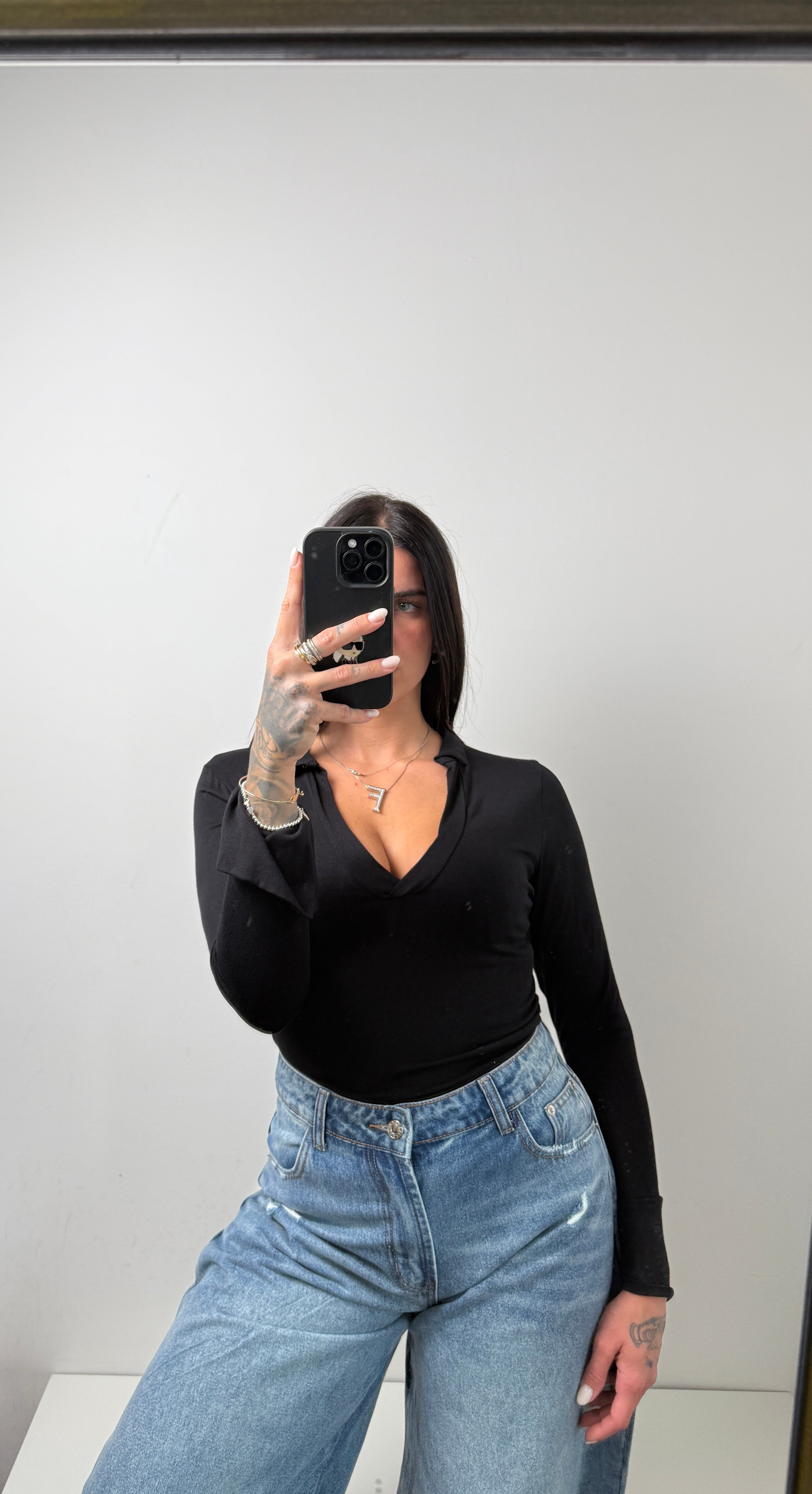 T shirt nera