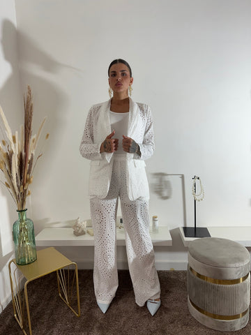 Tailleur in pizzo sangallo