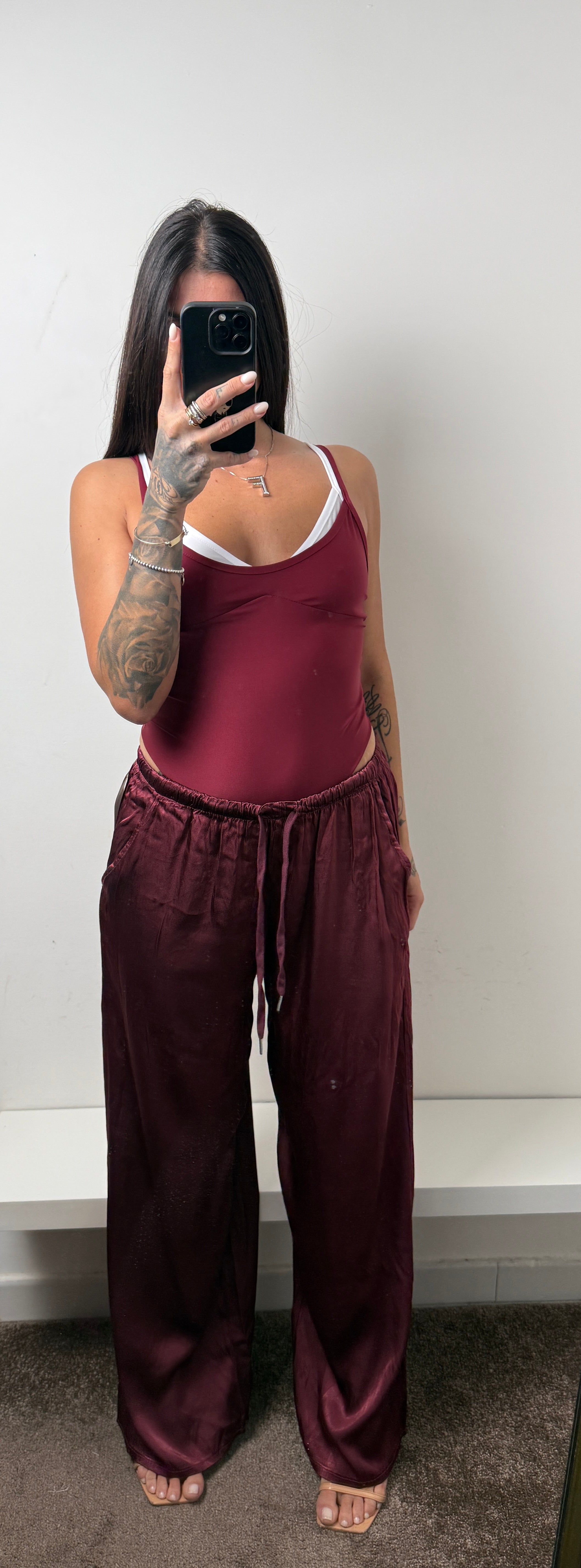 Pantalone satinato bordeaux