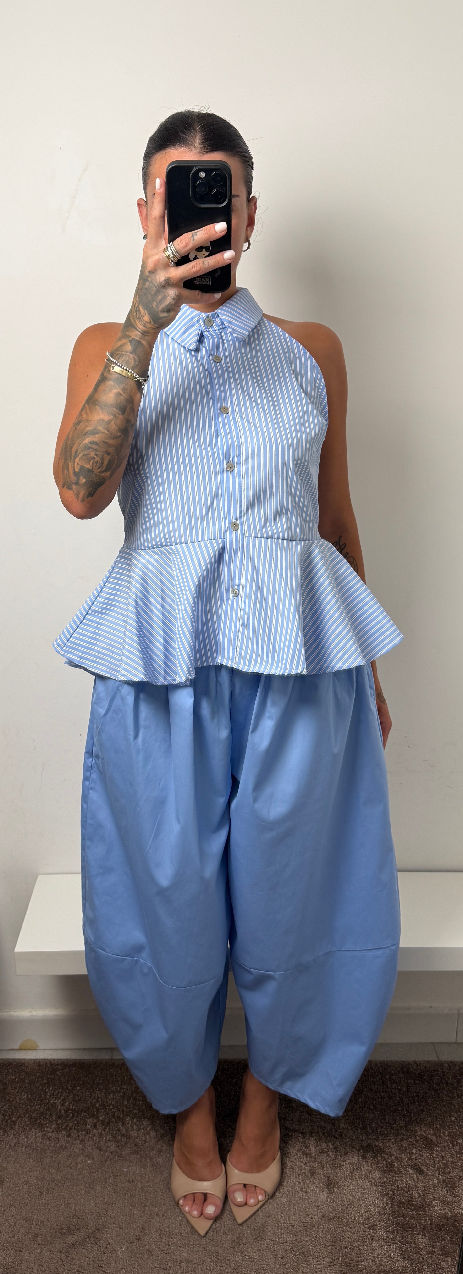 Pantaloni celesti