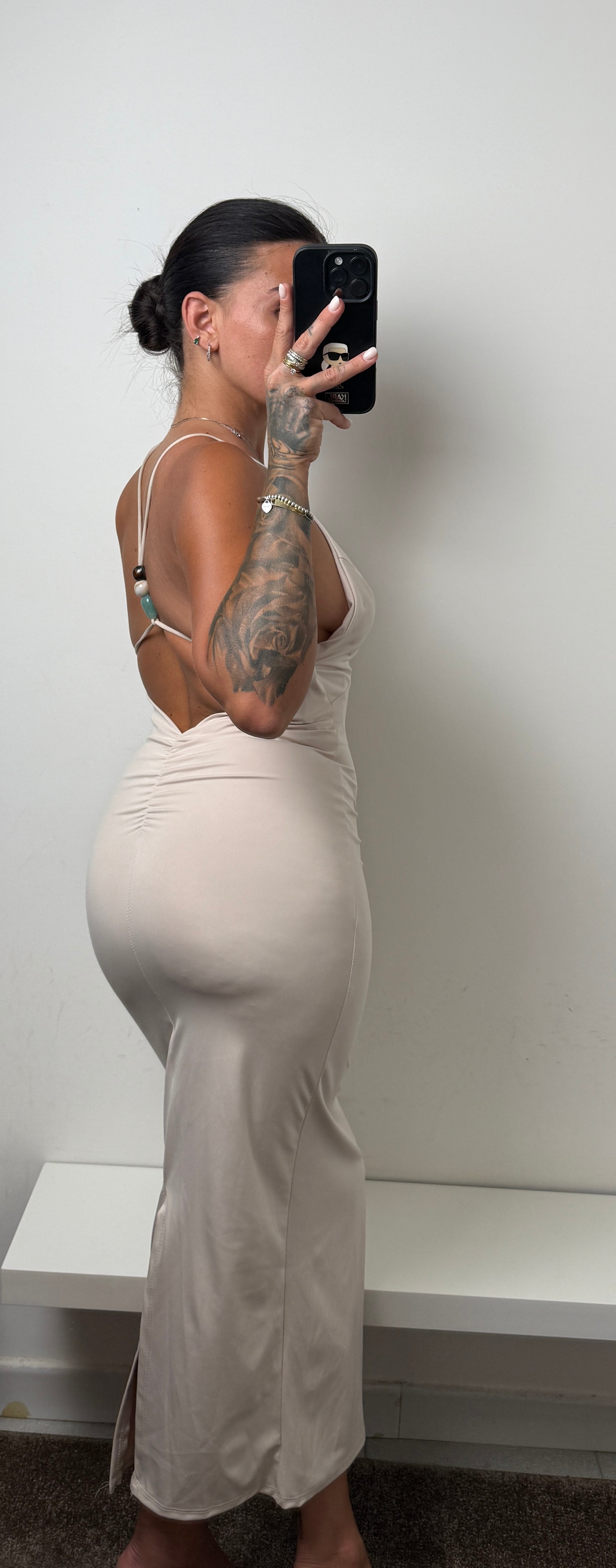 Abito beige gioiello