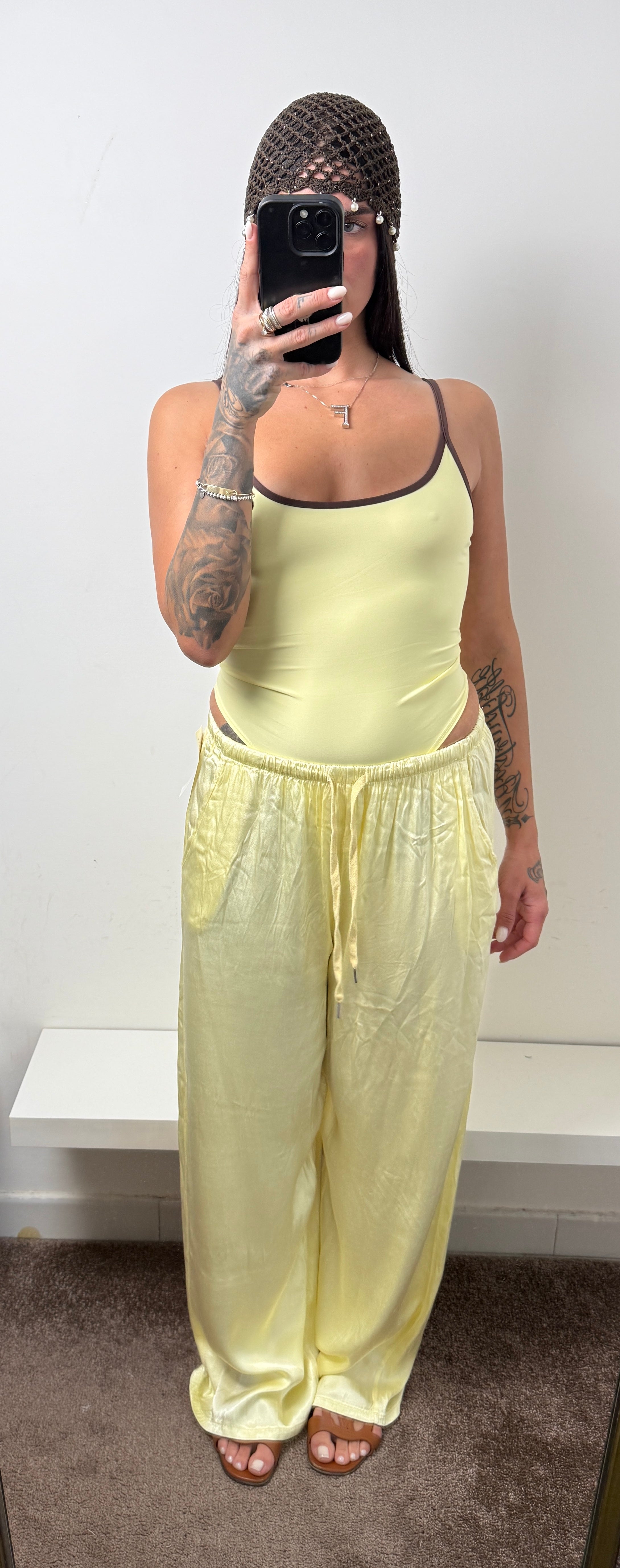 Pantalone satinato giallo