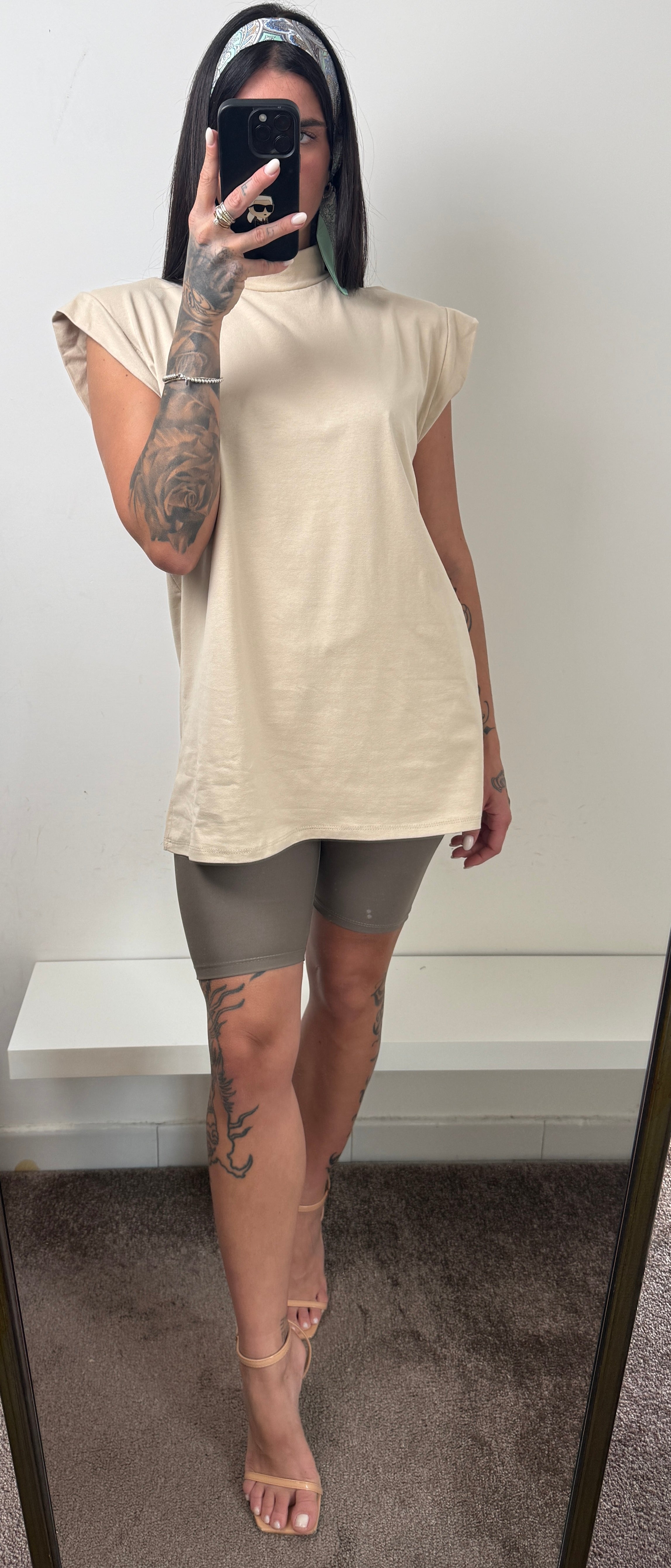 T shirt beige
