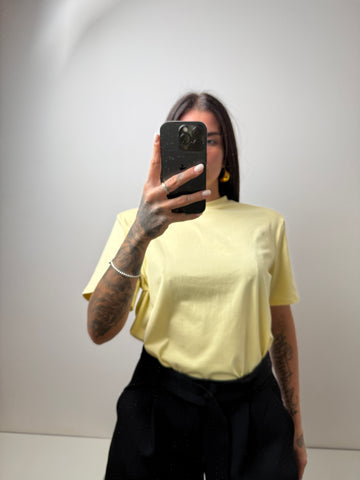 T shirt gialla