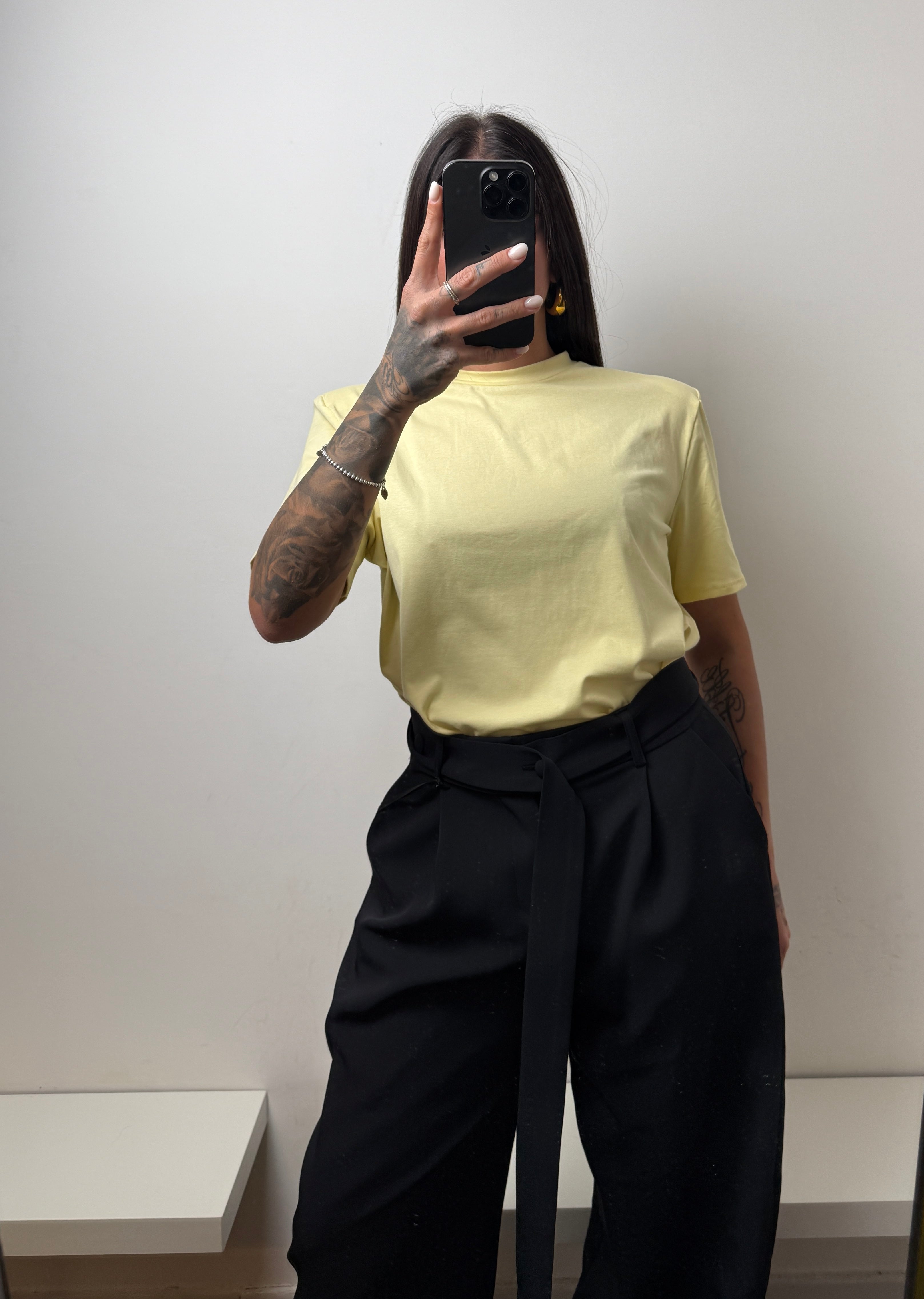 T shirt gialla