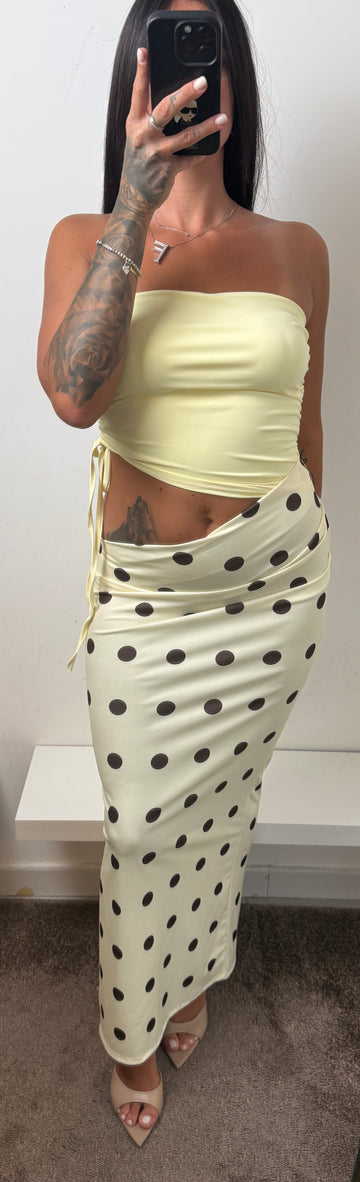 Abito giallo