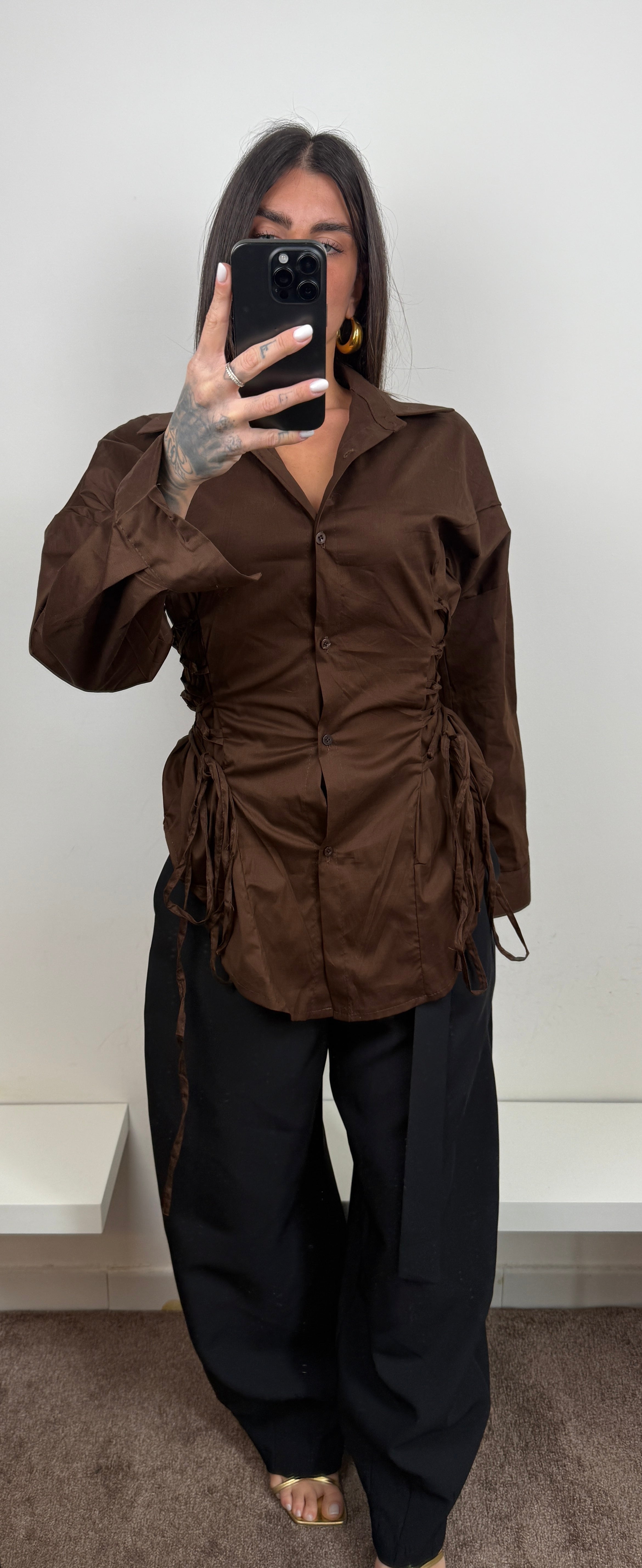 Camicia fiocco marrone