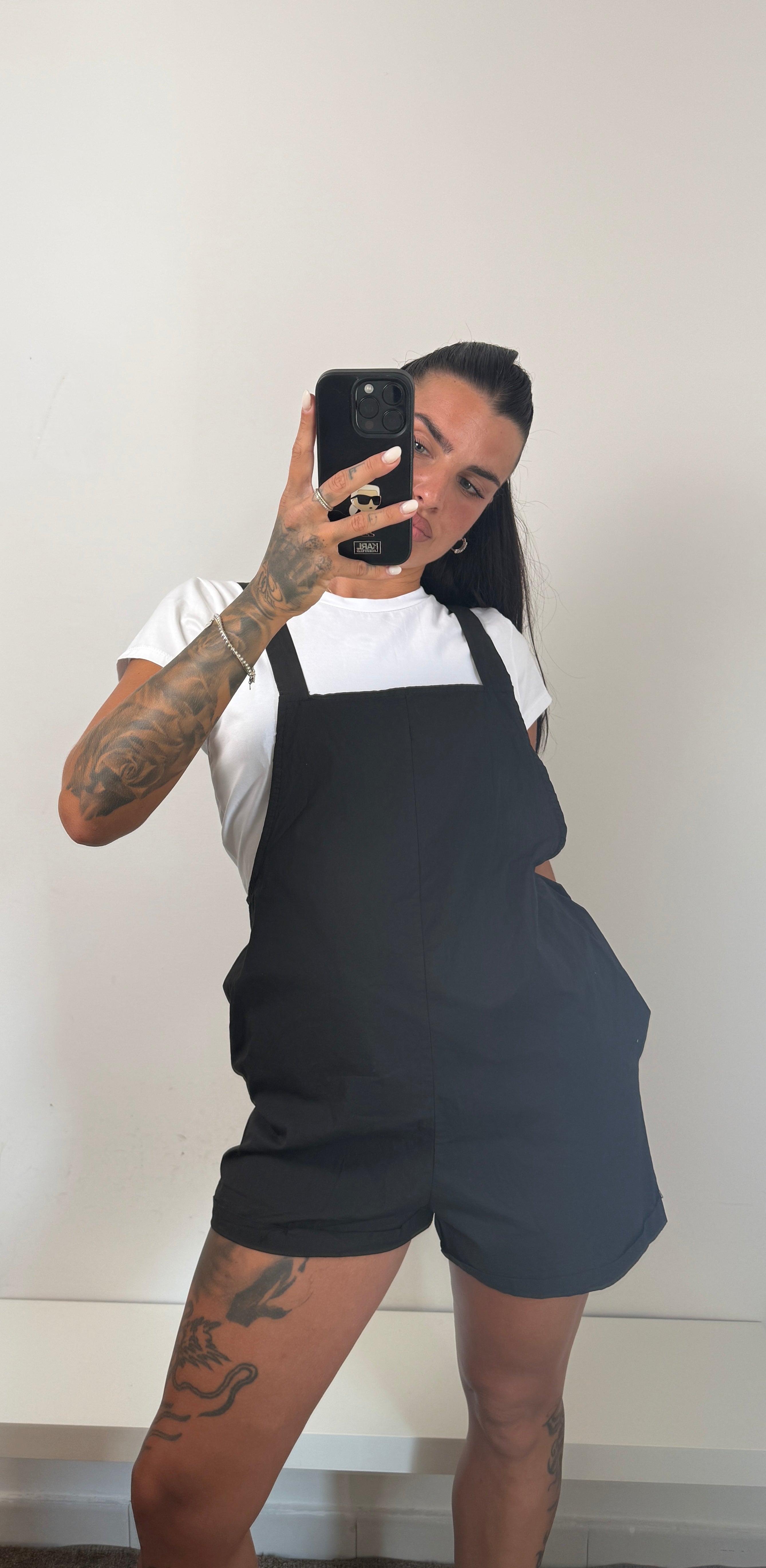 Jumpsuit con t shirt