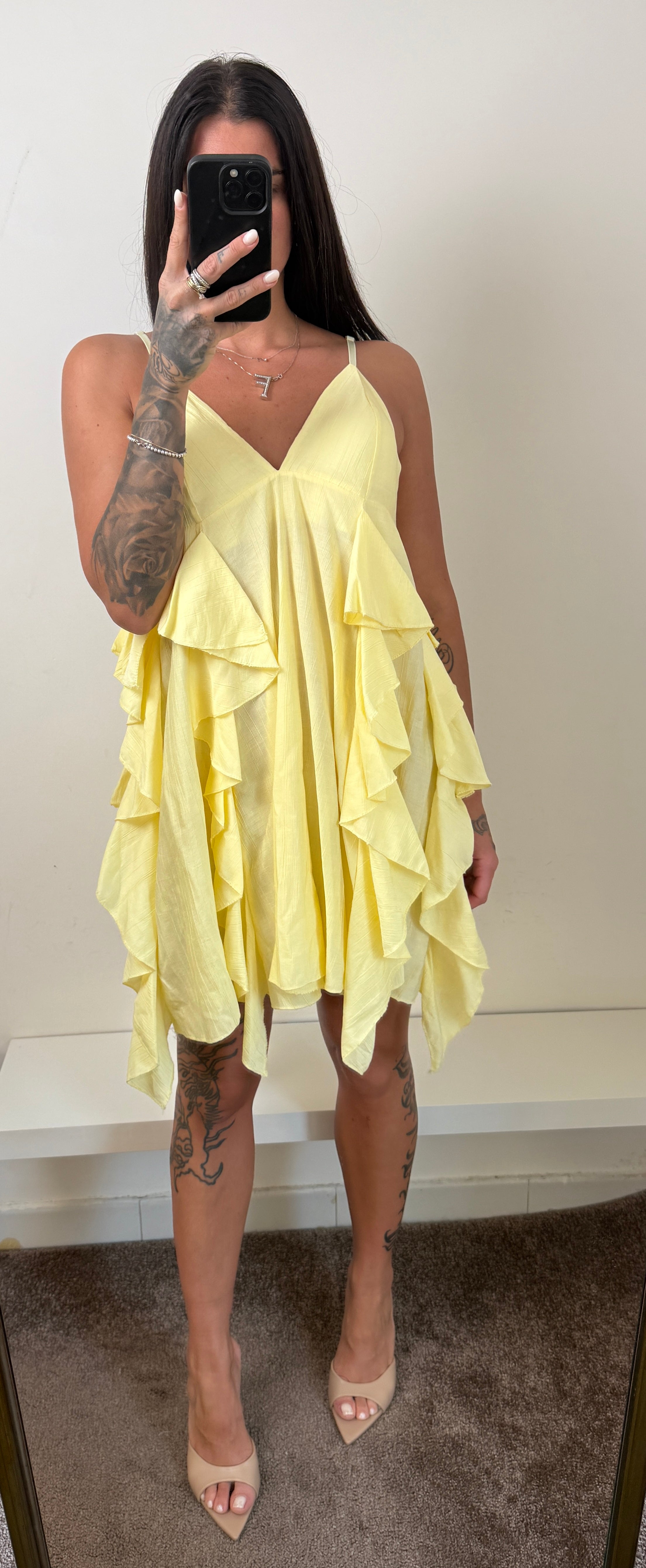 Abito giallo