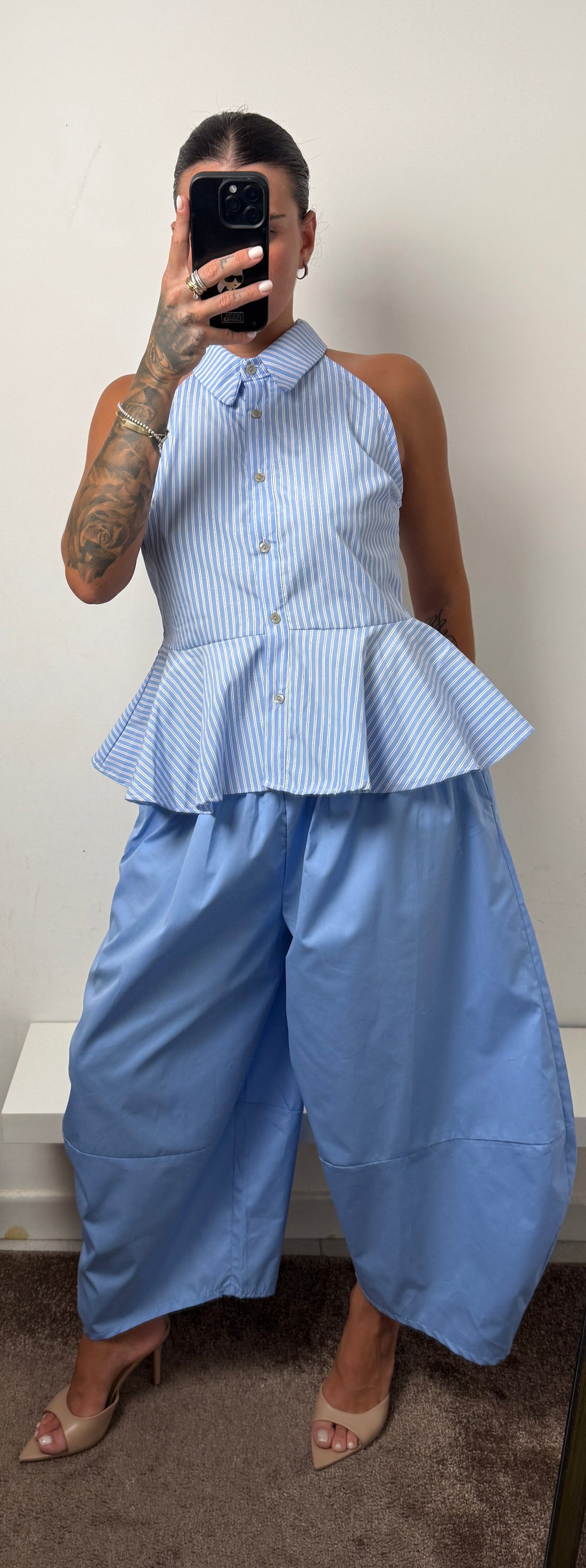 Pantaloni celesti